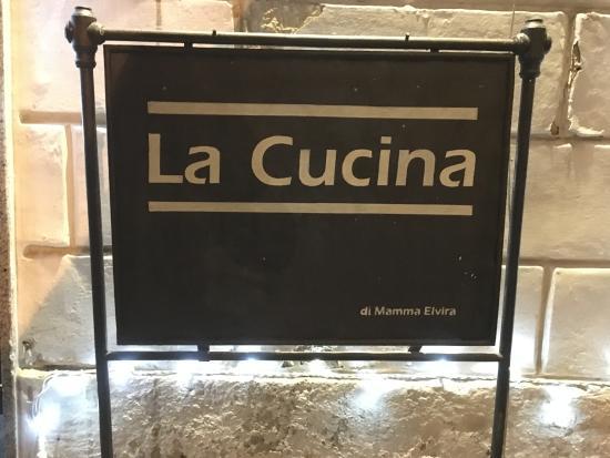 La Cucina di Mamma Elvira